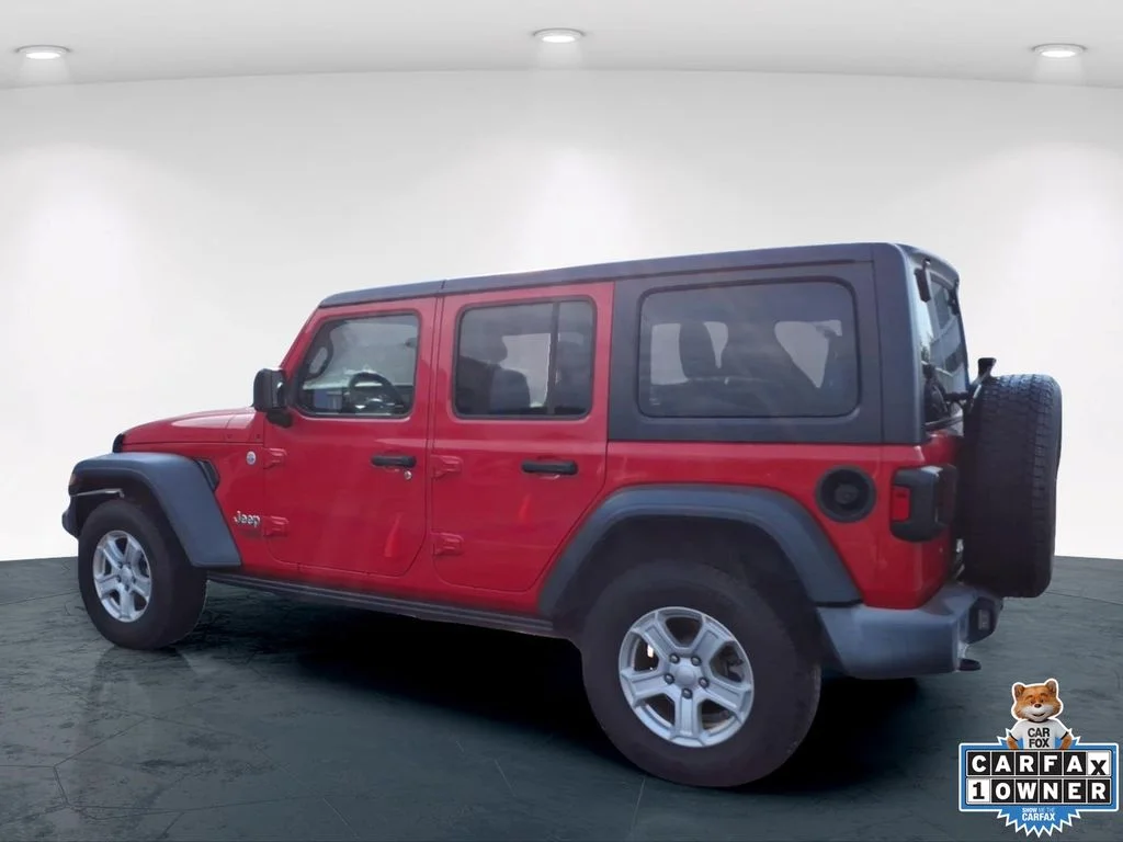 Used 2018 Red Jeep Unlimited Sport S image 18