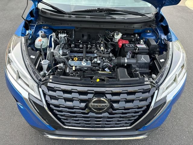 Used 2021 Blue Nissan SV image 28
