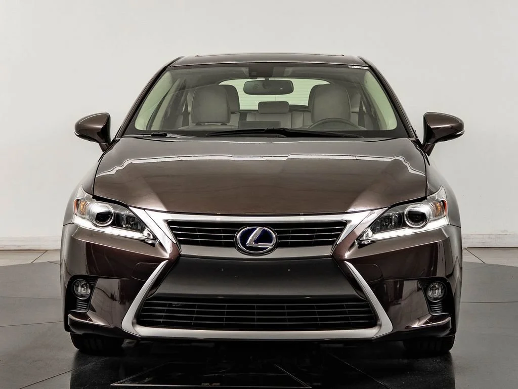 2014 Lexus CT 200h 200h's photo