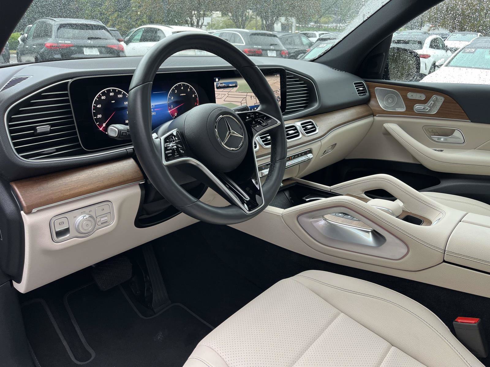 Certified Used 2025 Black Mercedes-Benz GLE 350 SUV image 35