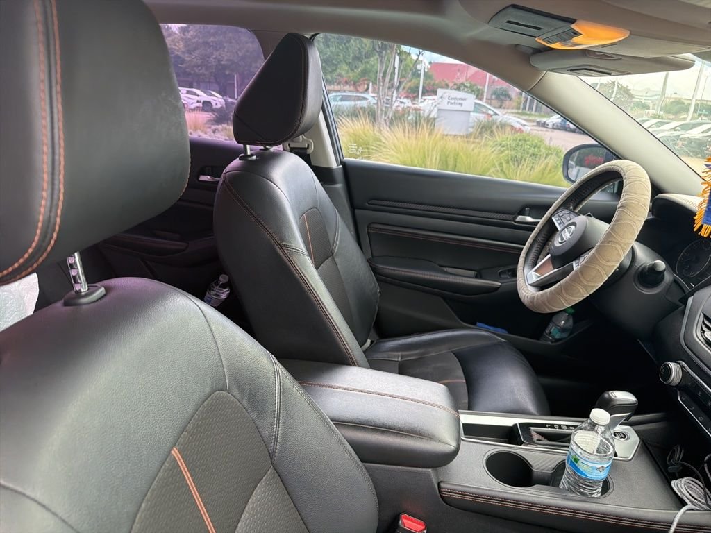 Used 2022 Gray Nissan 2.5 SR image 17