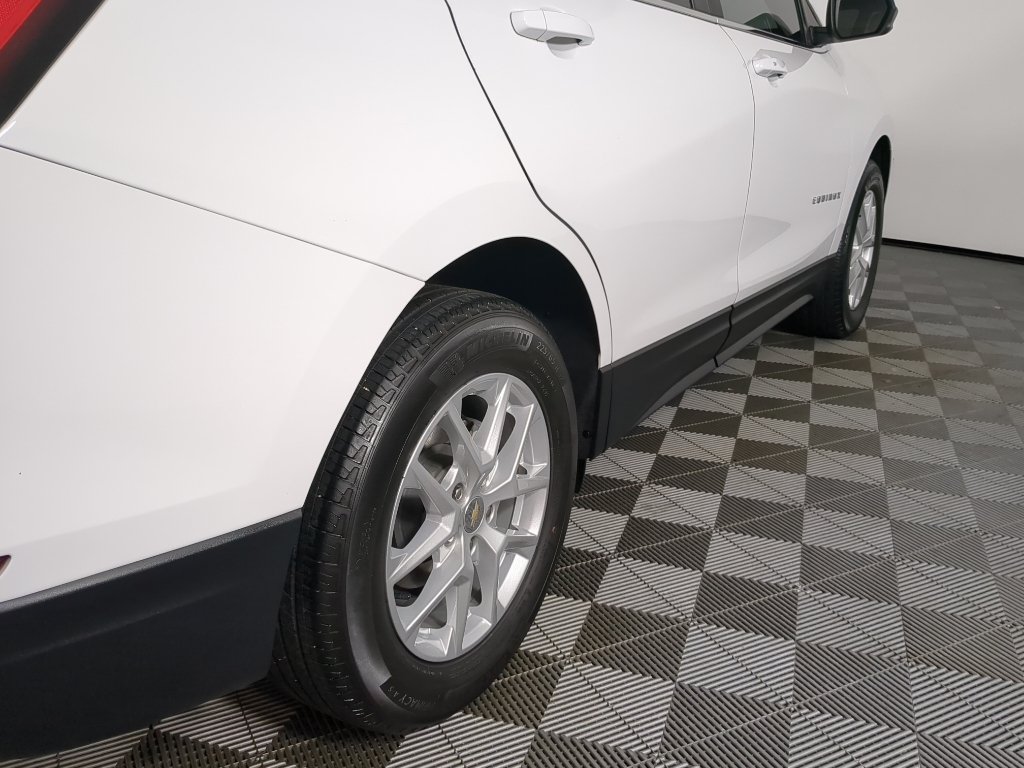 Used 2023 Summit White Chevrolet LT image 8