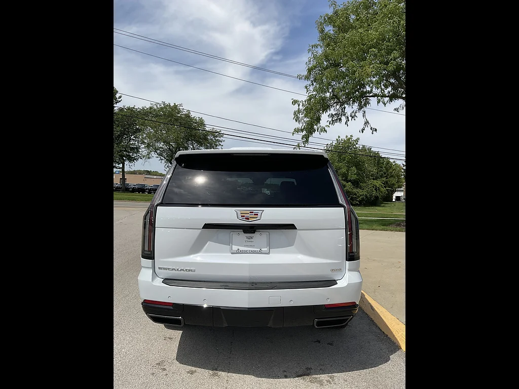 New 2026 Vibrant White Tricoat Cadillac Sport image 4