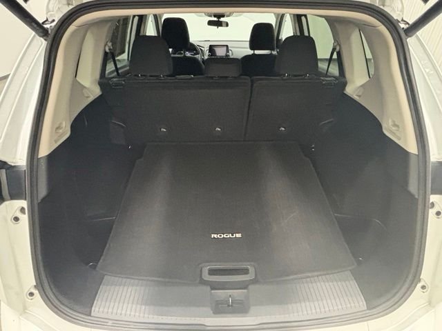 Used 2025 White Nissan SV image 8