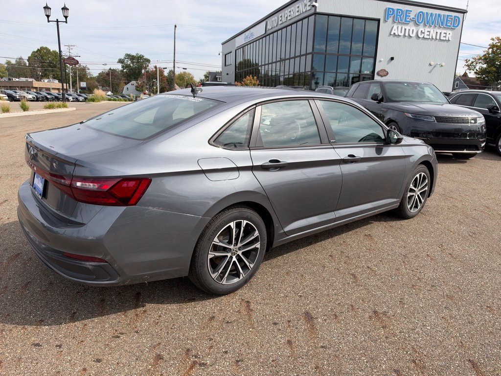 Used 2026 Gray Volkswagen 1.5T Sport image 5