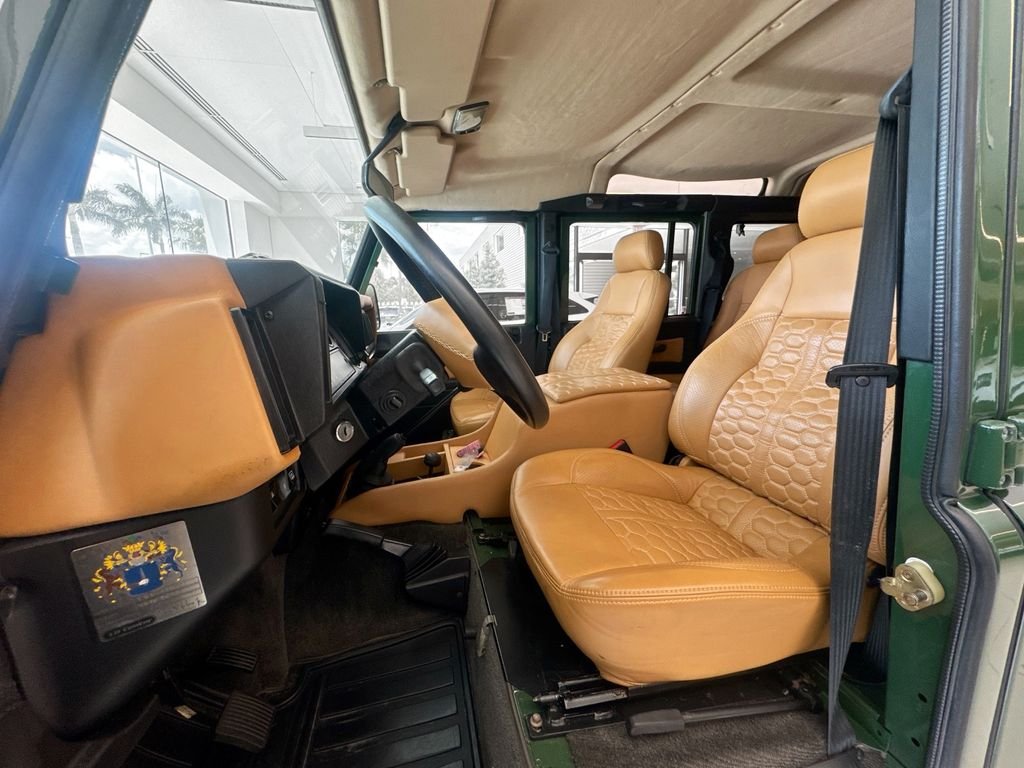 Used 1996 Green Land Rover 110 image 14