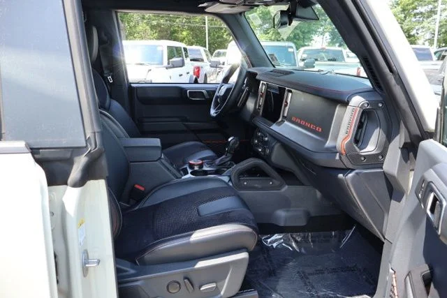 Used 2025 Desert Sand Ford Raptor image 23