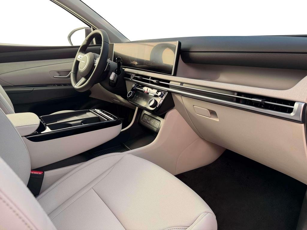 New 2026 White Hyundai SEL Convenience image 15