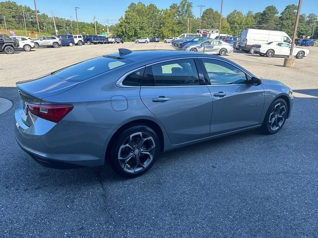 Used 2024 Mineral Gray Metallic Chevrolet 4dr Sdn 1LT image 4