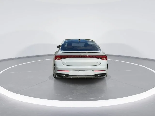 Used 2023  Kia GT-Line image 10
