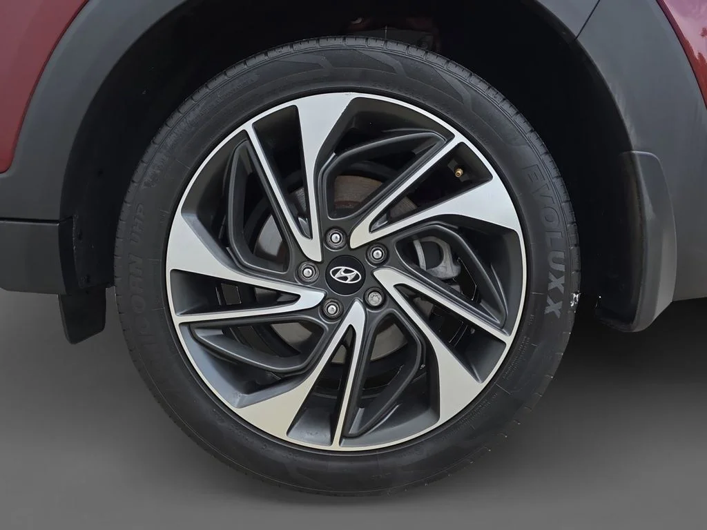 Used 2020 Red Hyundai Sport image 8