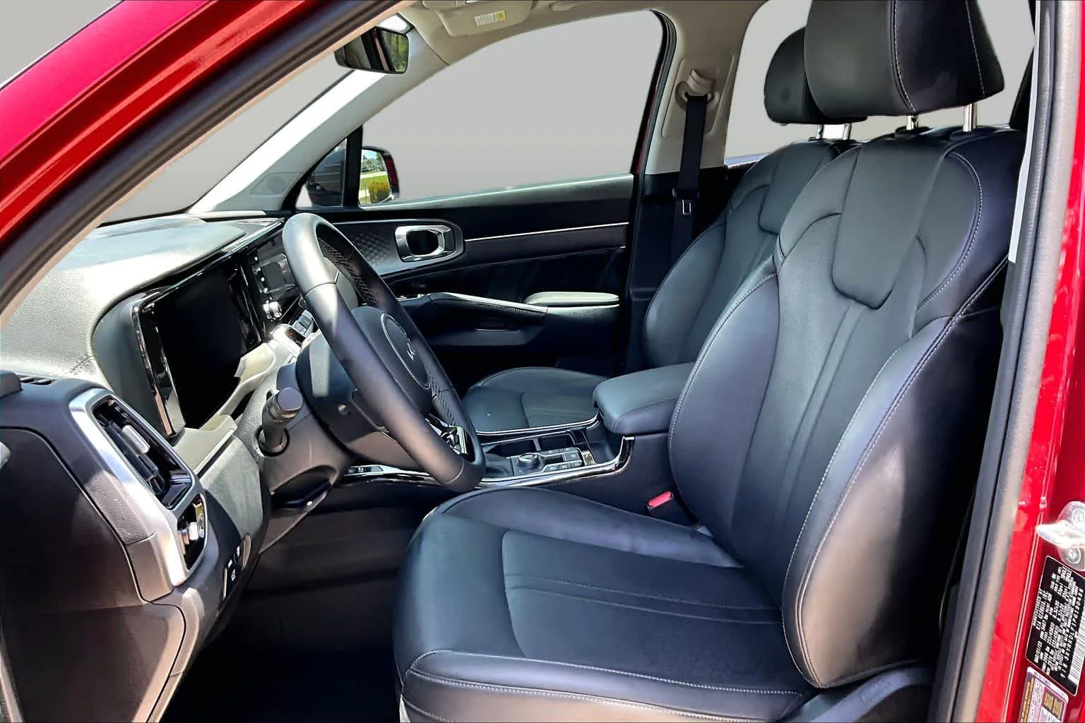 Used 2023 Passion Red Kia SX image 8
