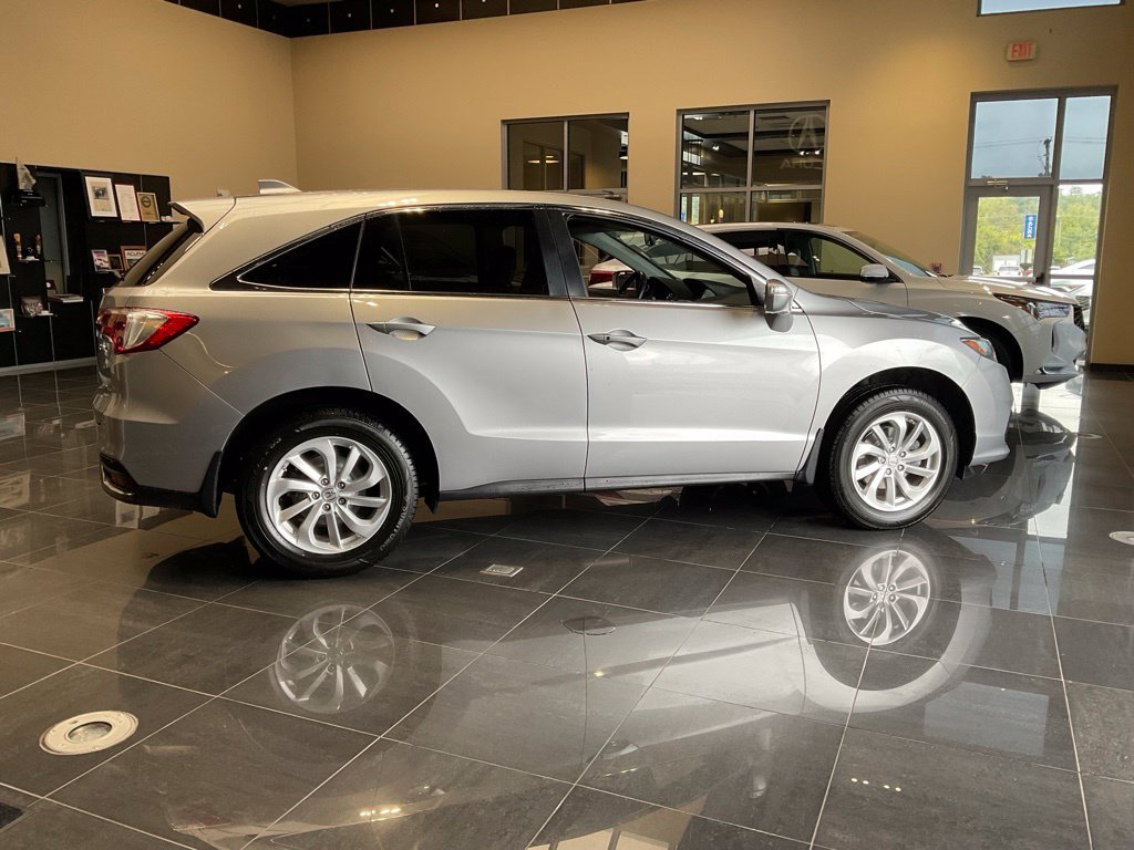 Used 2018 Silver Acura Technology Package image 7