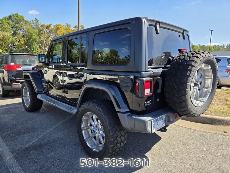 Used 2019 Black Clearcoat JEEP UNLIMITED SAHARA image 3