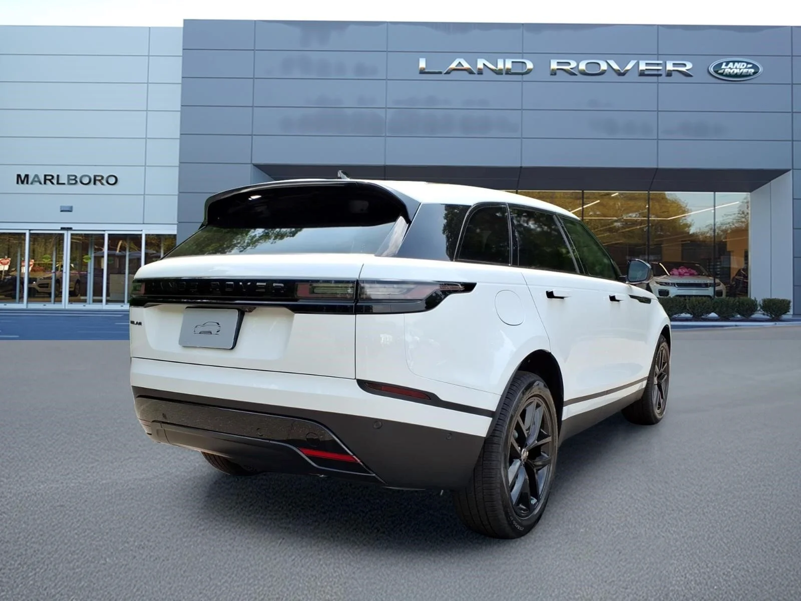 New 2026 Fuji White LAND ROVER S image 2