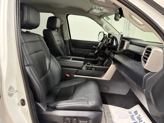Used 2023 White Toyota SR5 image 26