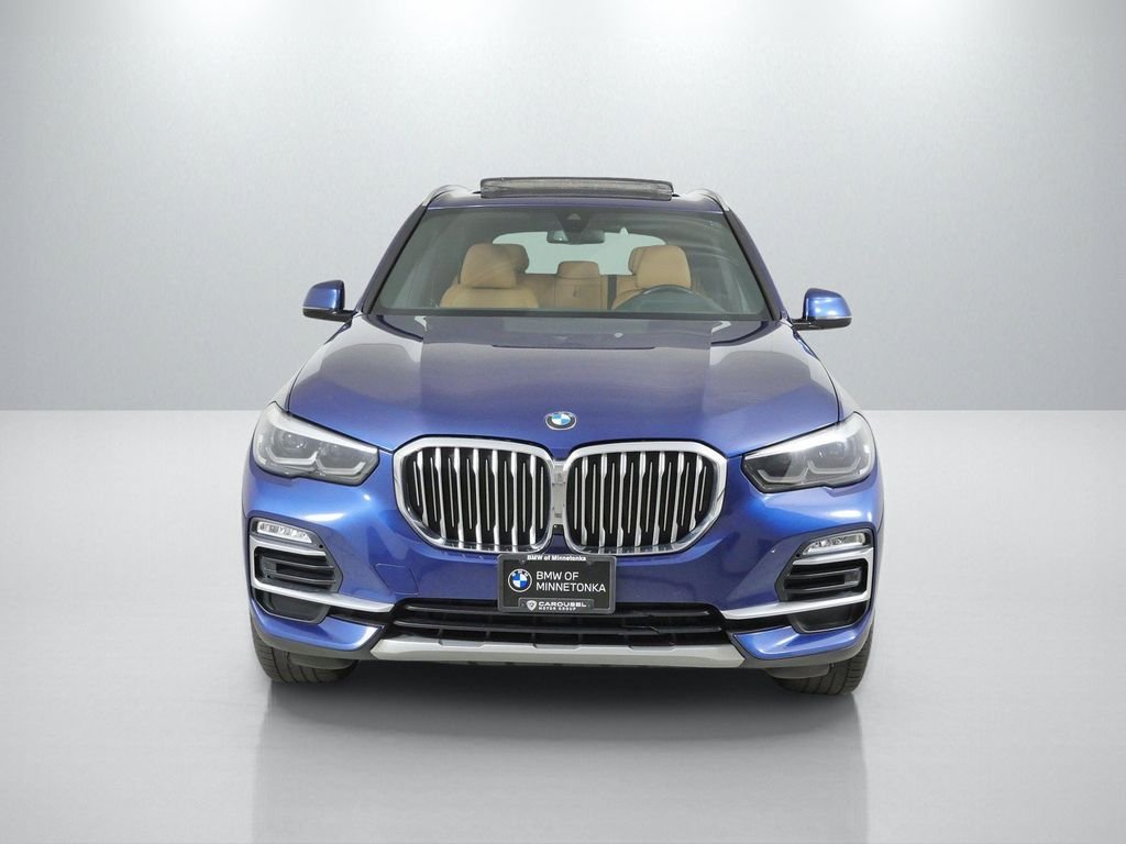 Used 2021 Phytonic Blue Metallic BMW xDrive40i image 3