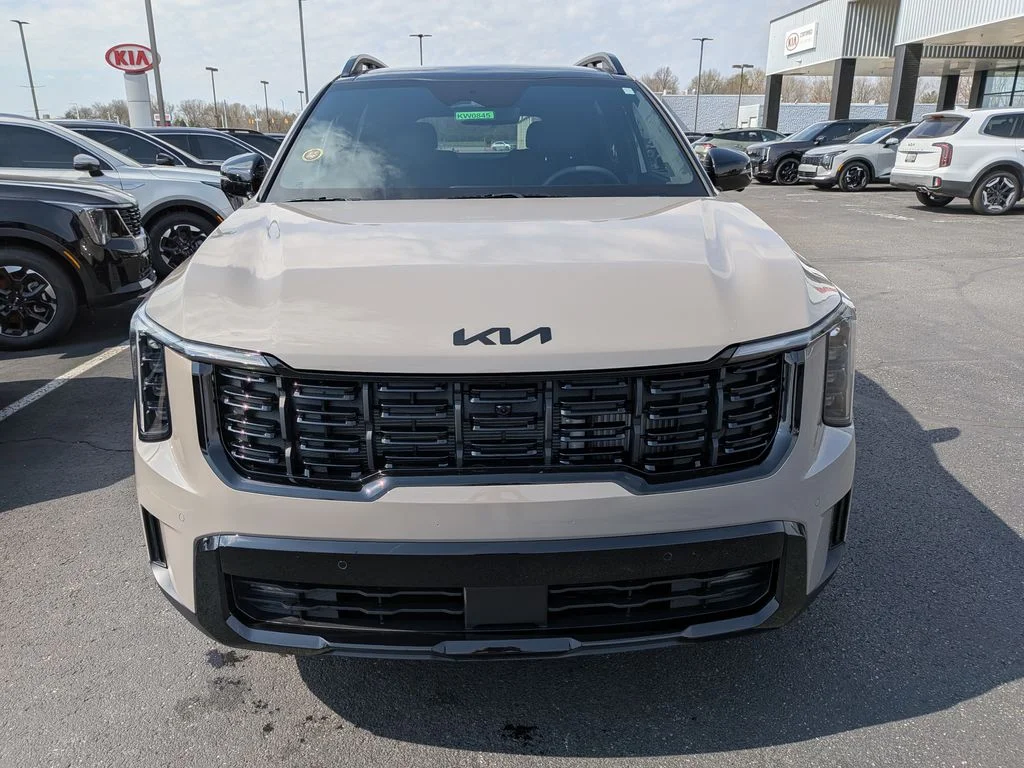 New 2026 Brown Kia X-Line SX Prestige image 2