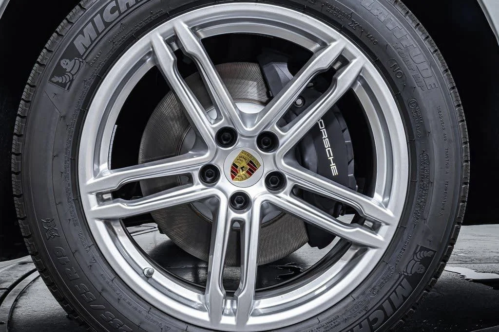 2025 Porsche Macan - Photo 22