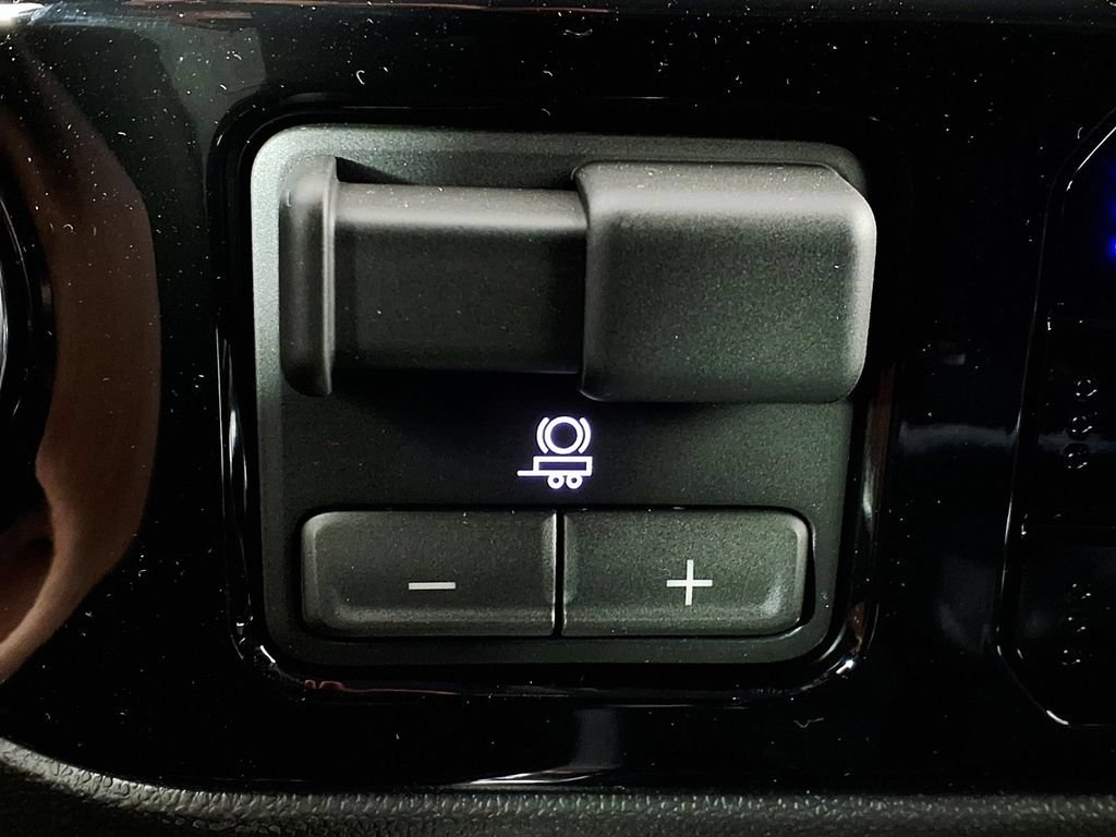 2026 GMC Sierra 1500 SLT - Photo 21
