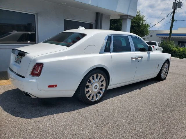 Used 2019 White Rolls-Royce Base image 8