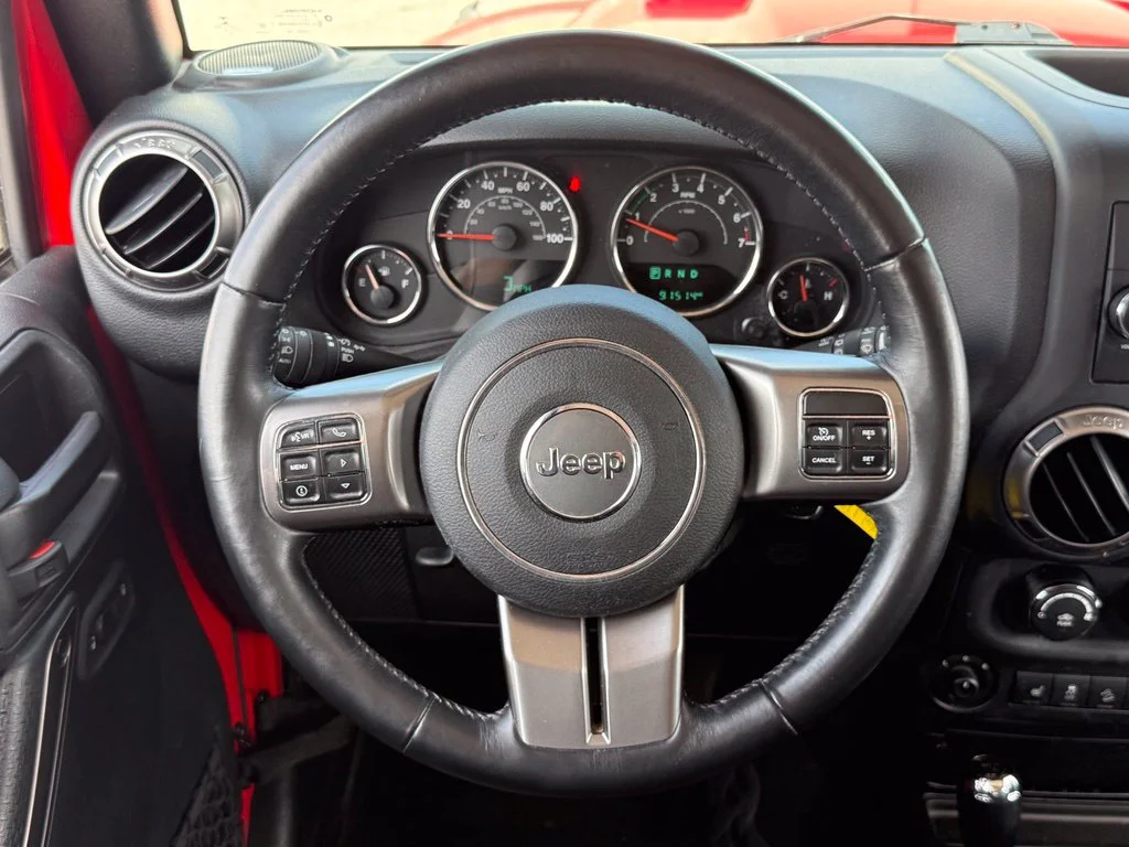 Used 2018 Red Jeep Unlimited Sahara image 16