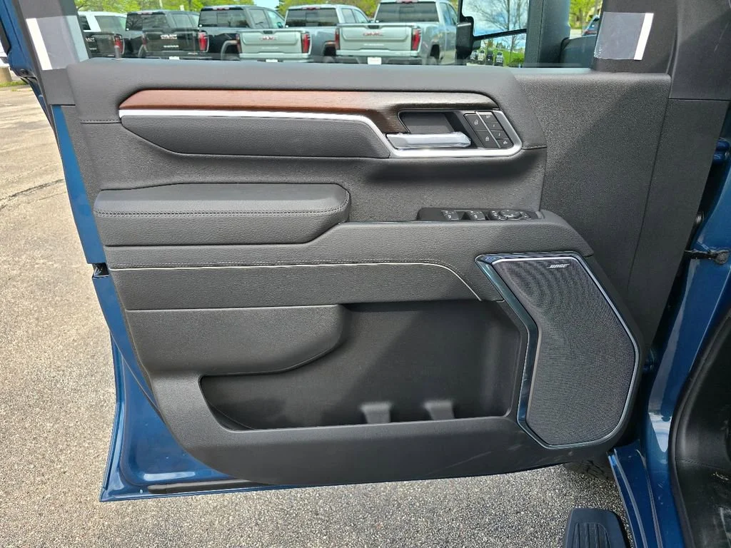 2026 GMC Sierra 2500HD Denali - Photo 12