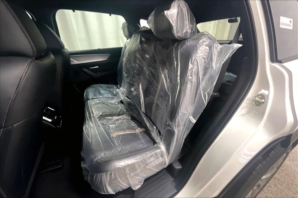 New 2026 Rhodium White Premium Mazda 3.3 Turbo Premium Plus AWD image 10