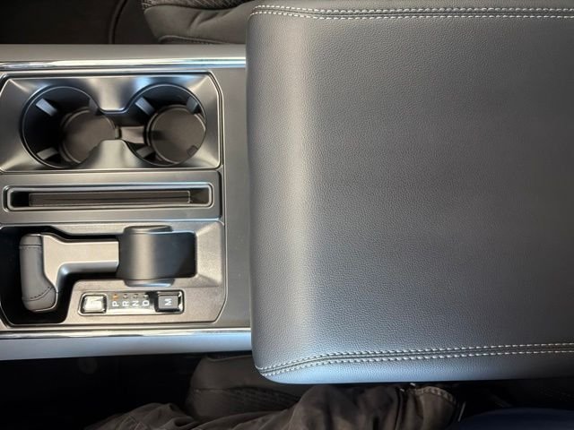 New 2026 Carbonized Gray Metallic Ford XLT image 46