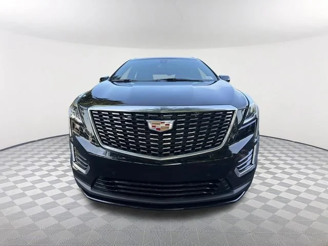 Used 2023 Stellar Black Metallic Cadillac Luxury image 2