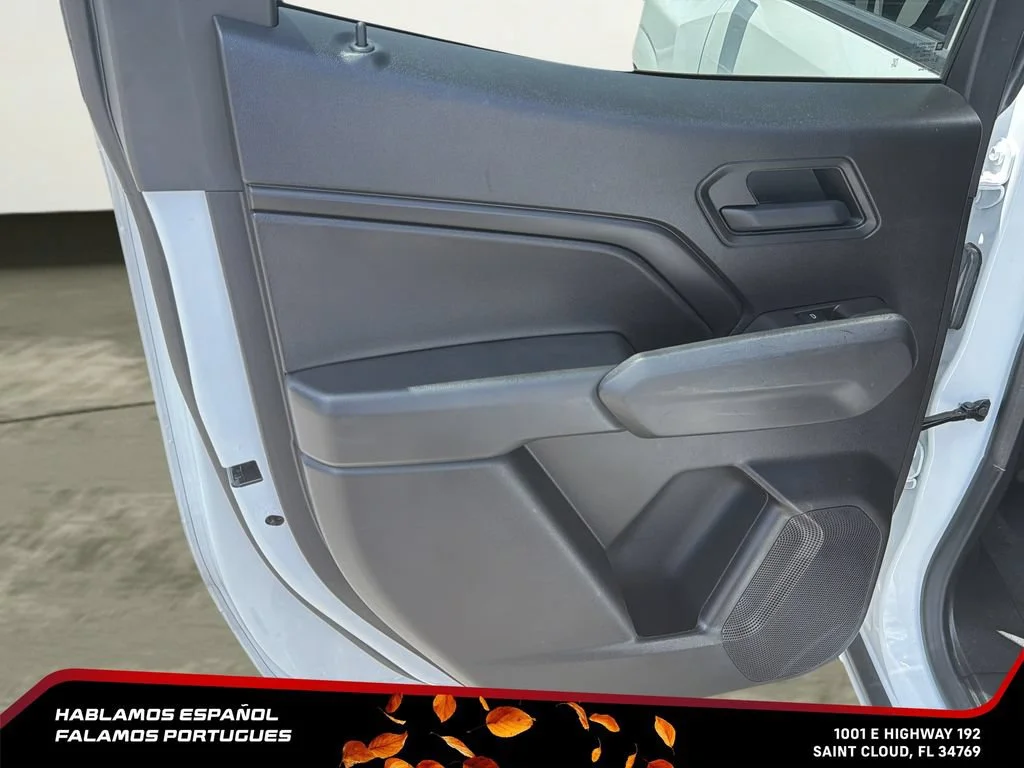 Used 2026 Summit White Chevrolet WT image 22