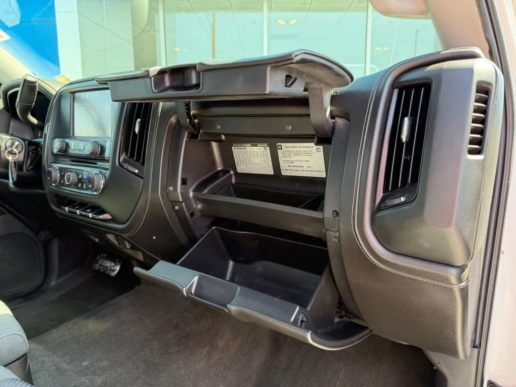 Used 2014 SUMMIT WHITE GMC SLE image 16