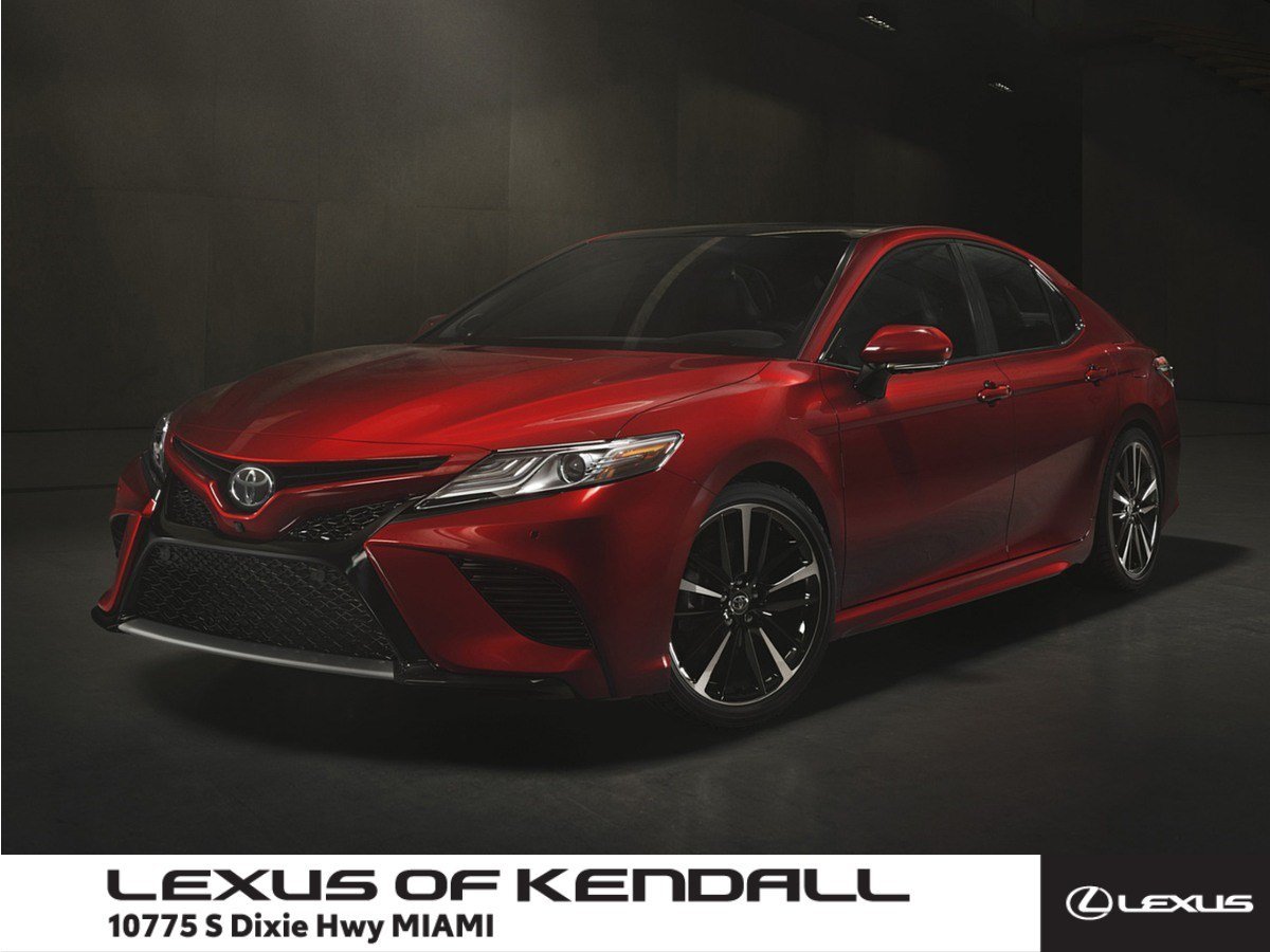 Used 2019 Super White Toyota SE image 1