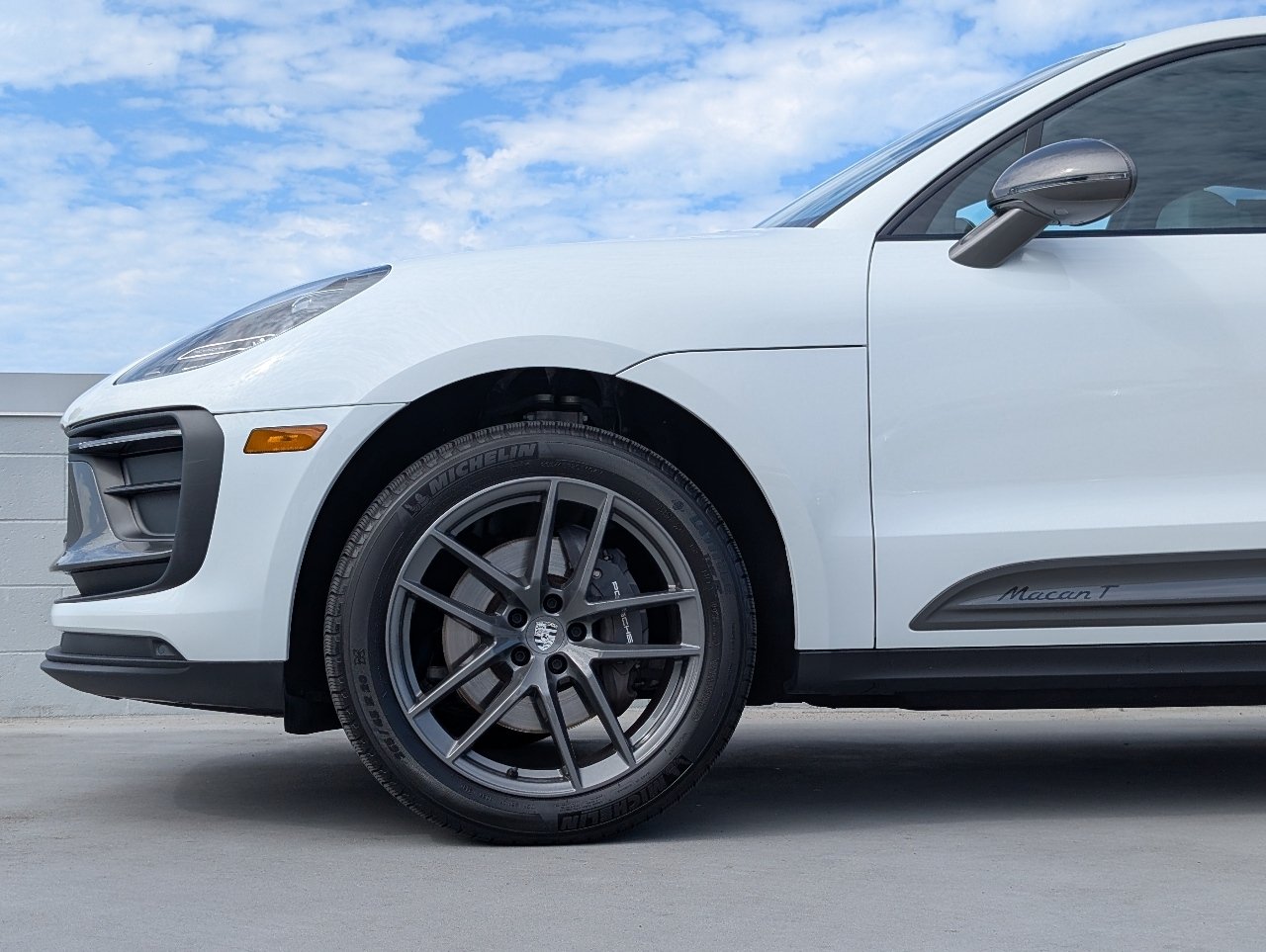 Used 2025 White Porsche T image 9