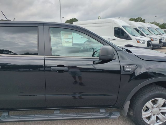 Used 2019 Shadow Black Ford  image 34