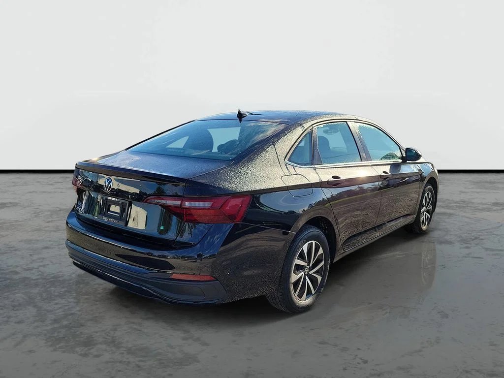 Used 2024 Volkswagen Jetta S with VIN 3VW5M7BUXRM072169 for sale in Live Oak, FL