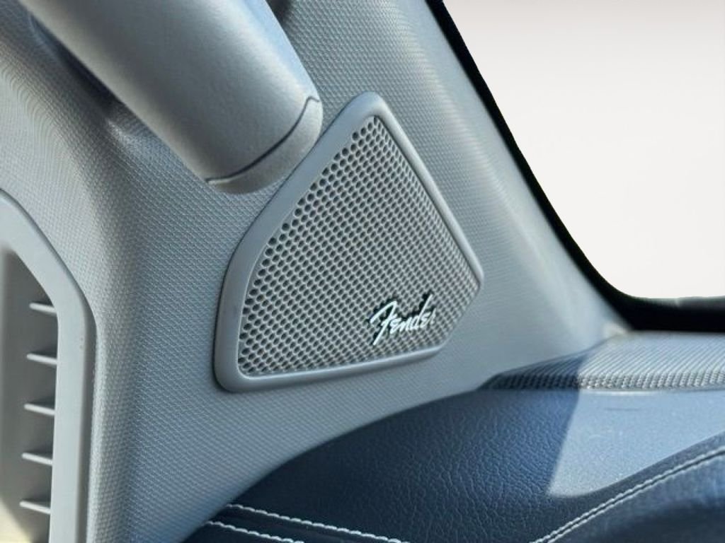 Used 2019 Gray Nissan PRO-4X image 19