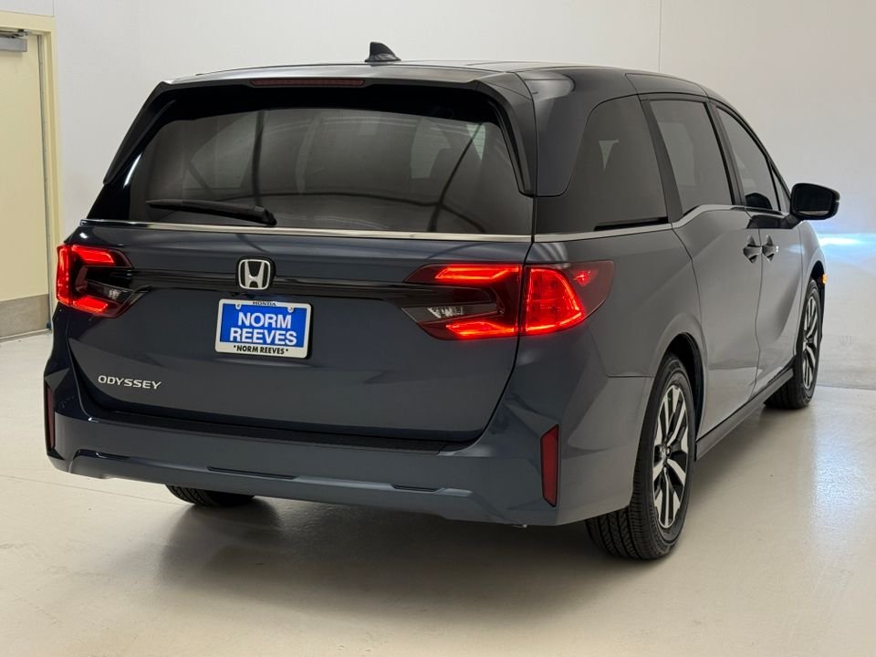New 2026 Smoke Blue Pearl Honda EX-L image 5