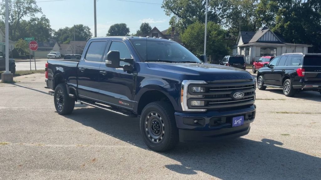 New 2027 Blue Ford XLT image 7