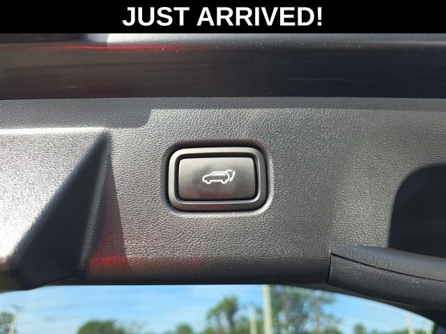 Certified Used 2023 Black Hyundai SEL image 8