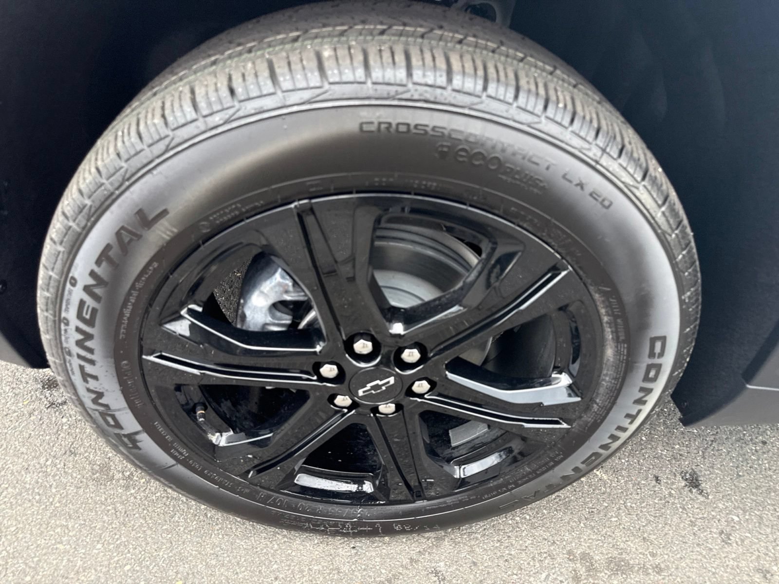 New 2027 Polar White Tricoat Chevrolet LT Midnight Edition with Evotex Seating image 10