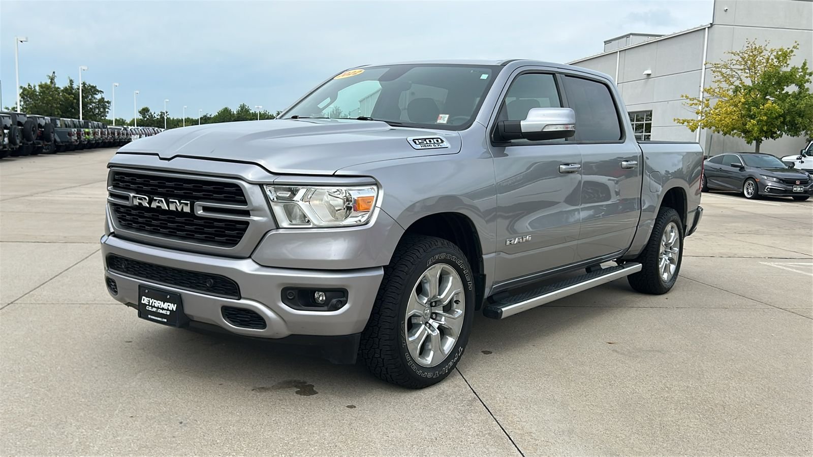 Used 2022 Silver Ram Big Horn/Lone Star image 8