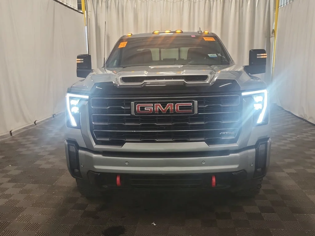 Used 2024 Silver GMC AT4 image 3