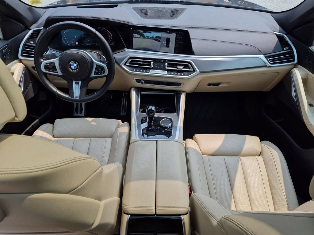 Used 2022 Black BMW xDrive40i image 24