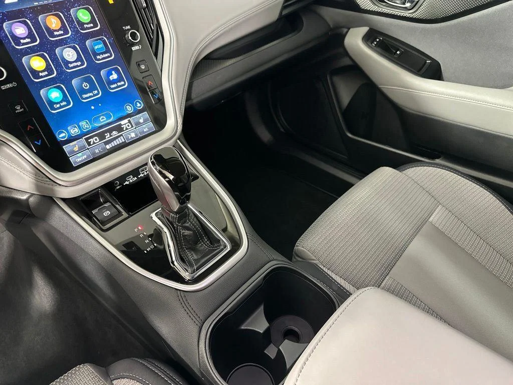 Used 2025 Crystal White Pearl Subaru Premium image 20