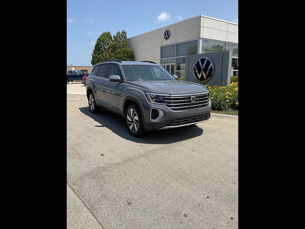 New 2026 Pure Gray Volkswagen SE 4Motion image 1