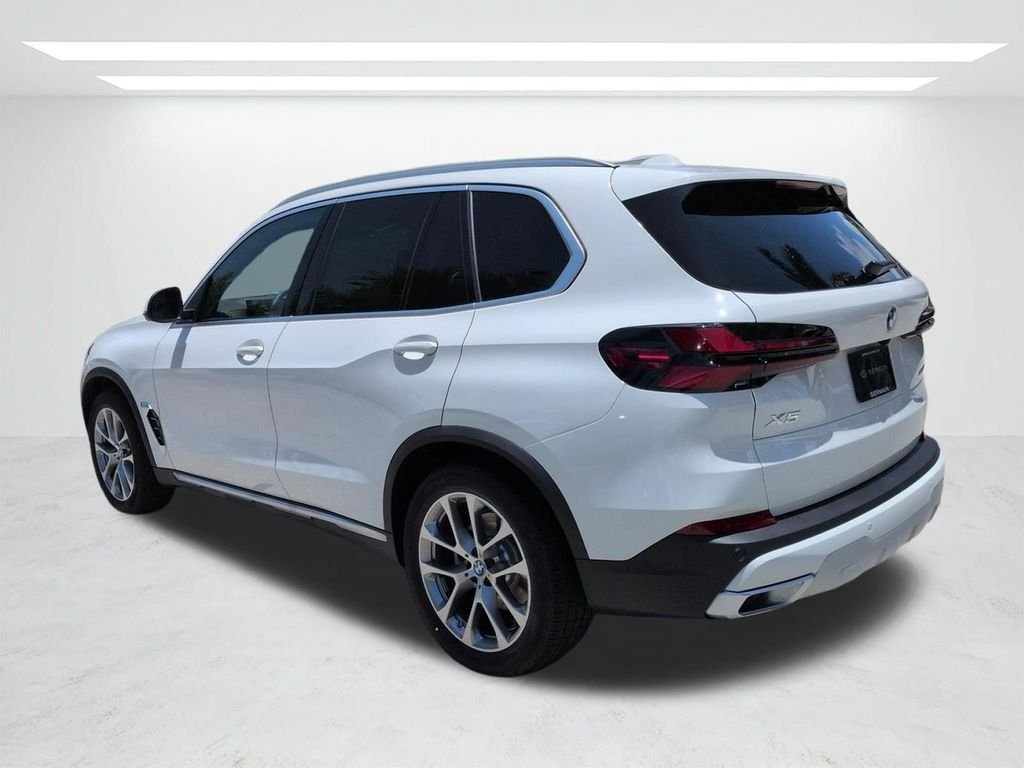New 2026 Alpine White BMW xDrive40i image 6