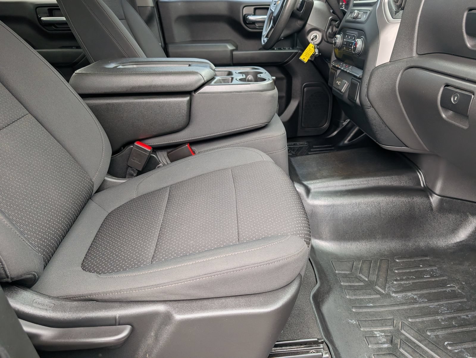 Used 2022 Black Chevrolet Custom image 35