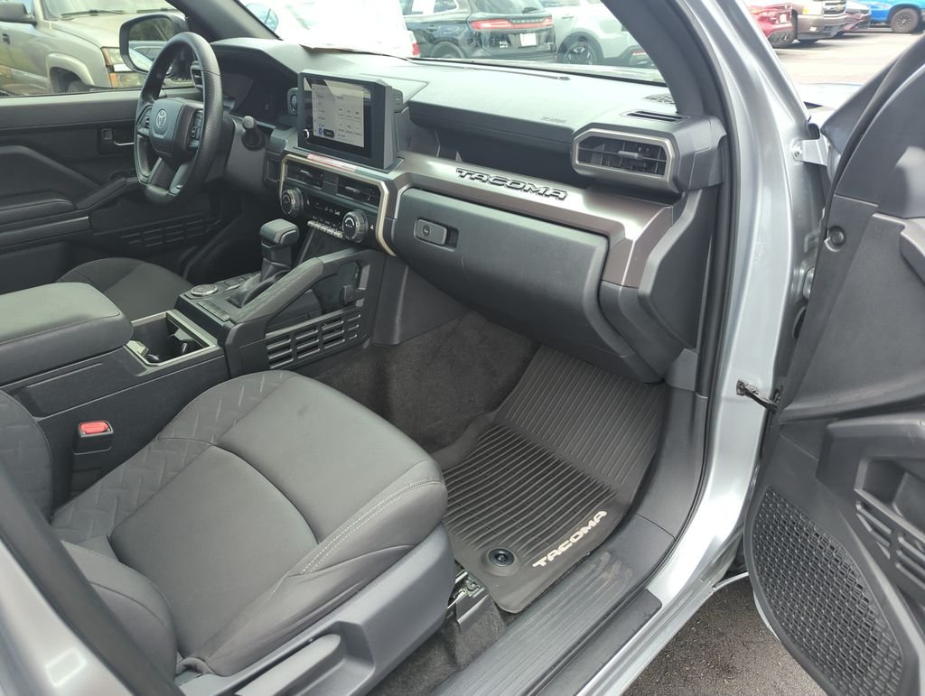 Used 2024 Silver Toyota SR5 image 33