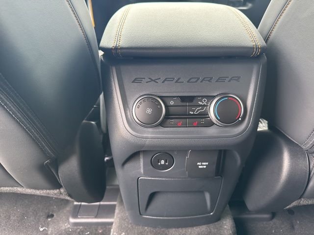 New 2026 Carbonized Gray Metallic Ford Tremor® image 13